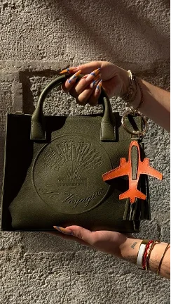 Accessoire en cuir Bijou de sac